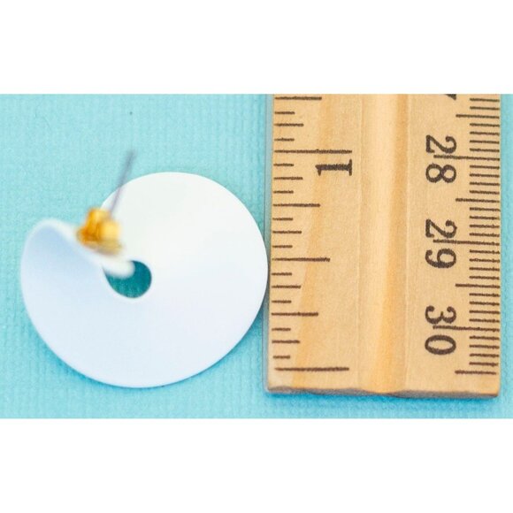 Vintage Abstract White Ceramic Dangle Earrings by Avon, E24 - Picture 4 of 5